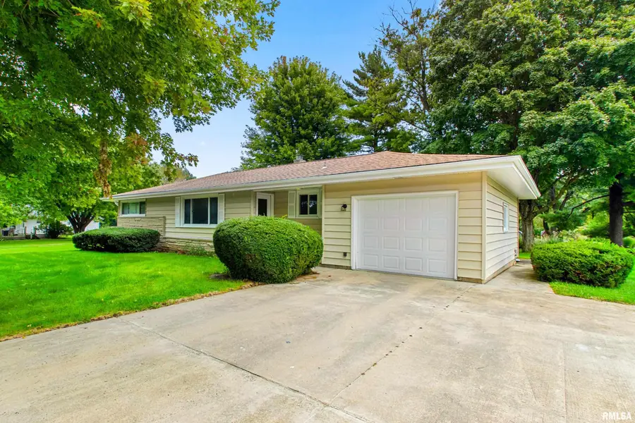 1526 Division Street, Metamora, IL 61548 - #2