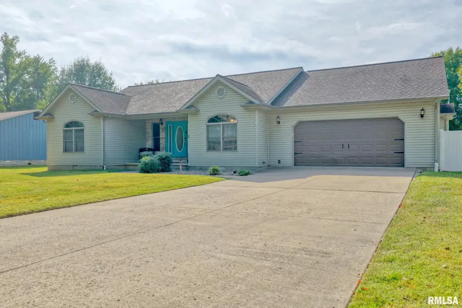 35 Douglas Drive, Herrin, IL 62948 - #2