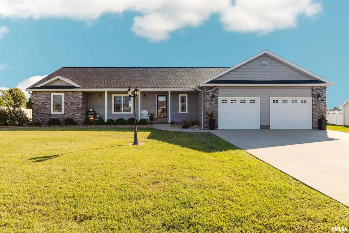 3204 Appaloosa Court, Herrin, IL 62948 - #1