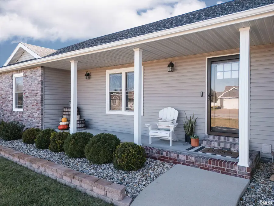 3204 Appaloosa Court, Herrin, IL 62948 - #3