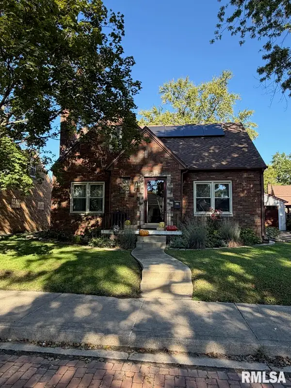 2511 Sherman Avenue, Peoria, IL 61604