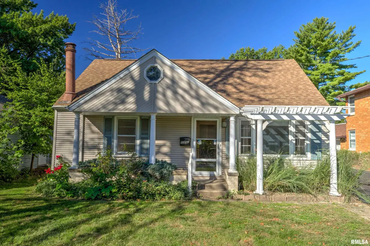 3313 N Peoria Avenue, Peoria, IL 61603 - #1