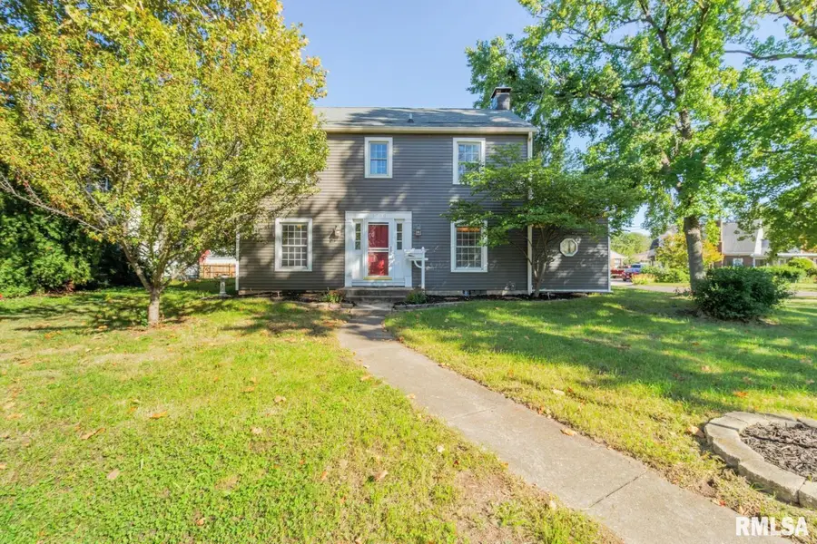 1700 Crescent Drive, Pekin, IL 61554 - #2