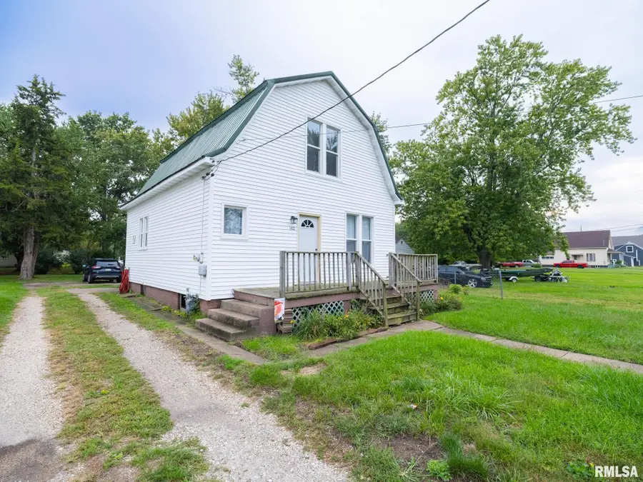 1412 Chestnut Street, Canton, IL 61520 - #2