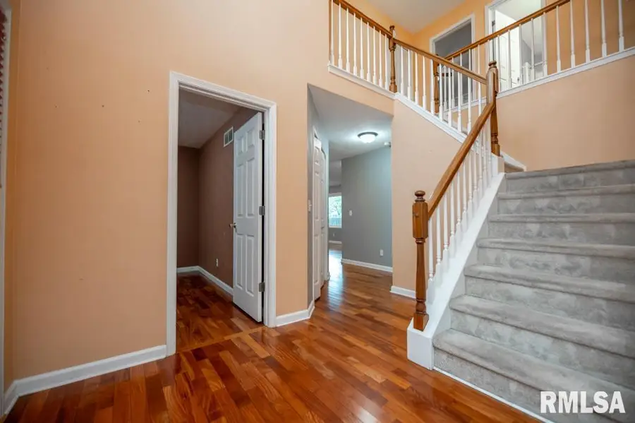 3601 W Brenwick Drive, Peoria, IL 61614 - #3