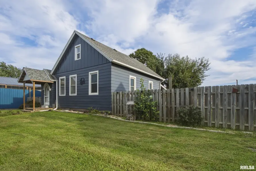 710 Macomb Street, Colchester, IL 62326 - #2