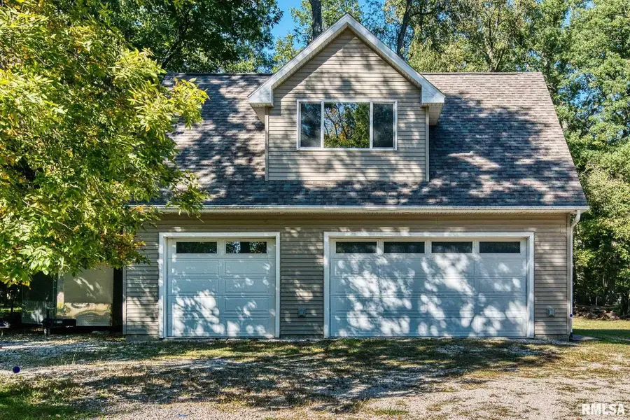 335 Sherwood Circle, Dahinda, IL 61428 - #2