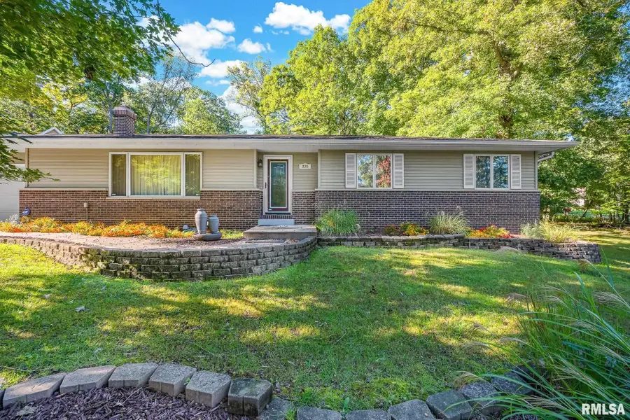 335 Sherwood Circle, Dahinda, IL 61428 - #3