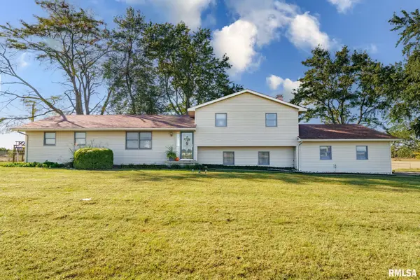 16365 Caplinger Pond Road, Marion, IL 62959