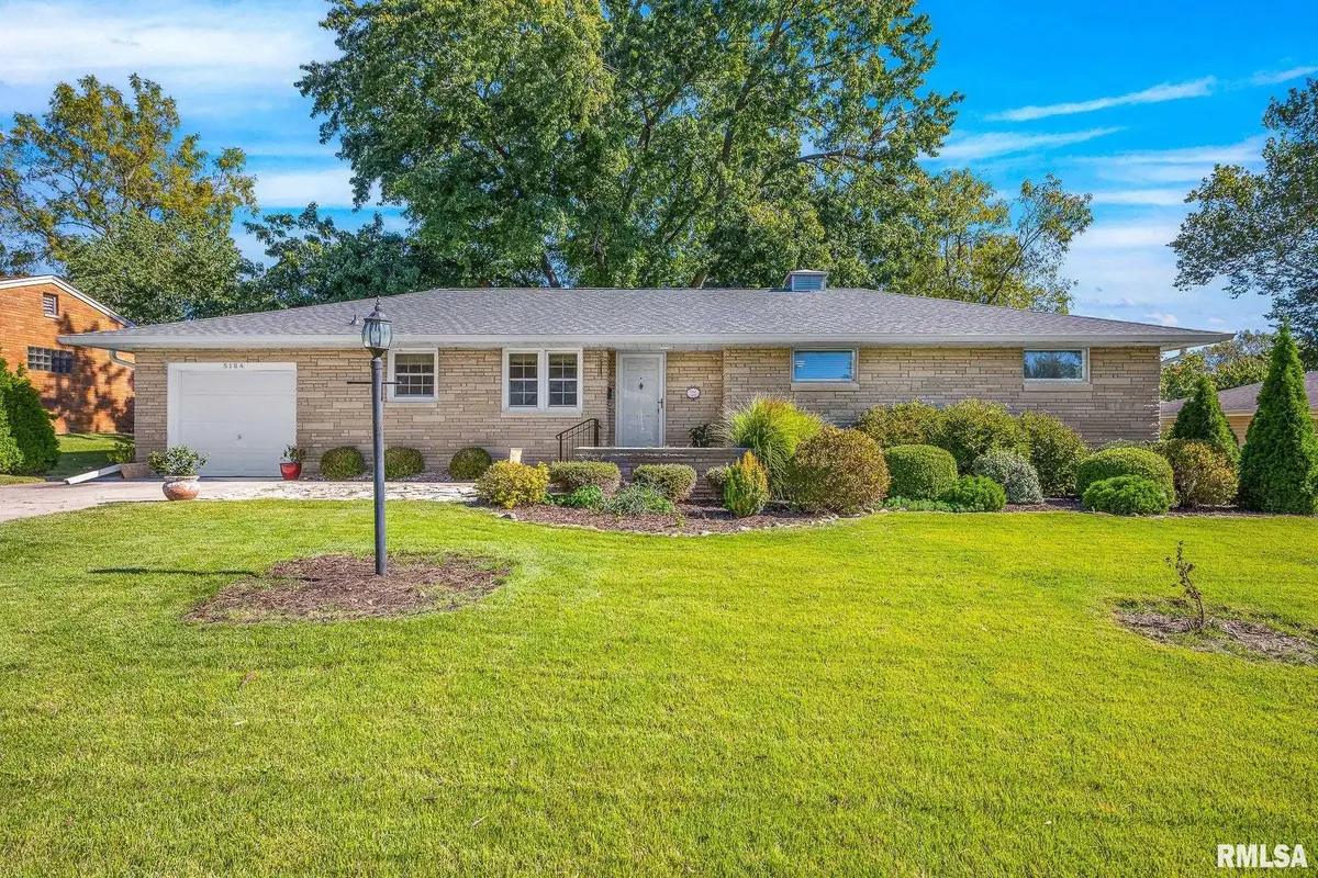 5104 N Bevalon Place, Peoria, IL 61614 - #1