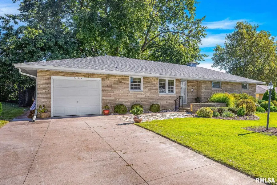 5104 N Bevalon Place, Peoria, IL 61614 - #2