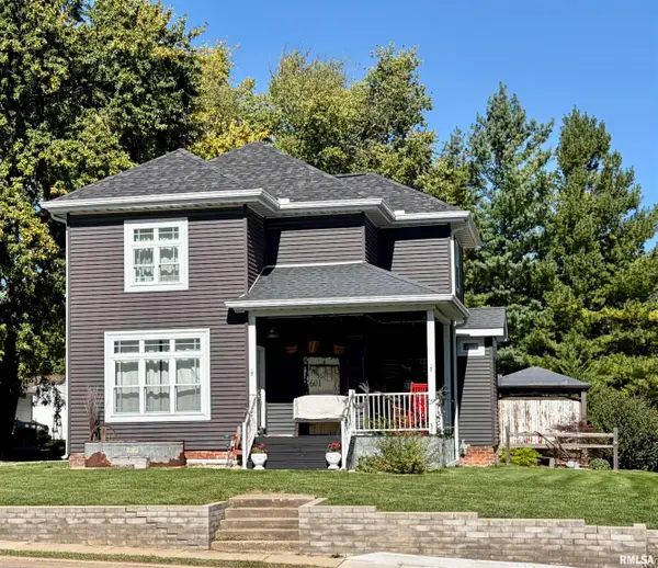 601 Peoria Street, Washington, IL 61571