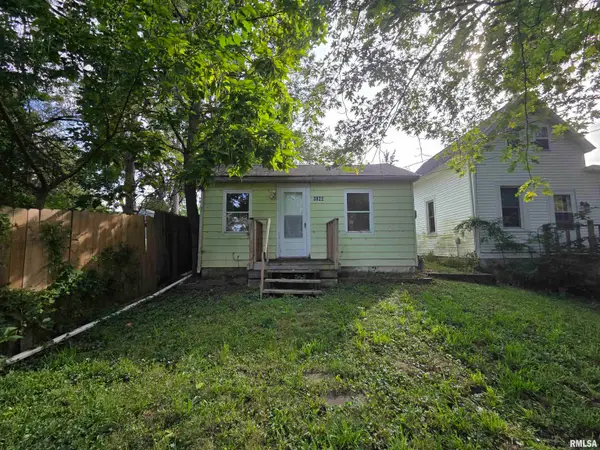 3822 N Faber Street, Peoria Heights, IL 61616