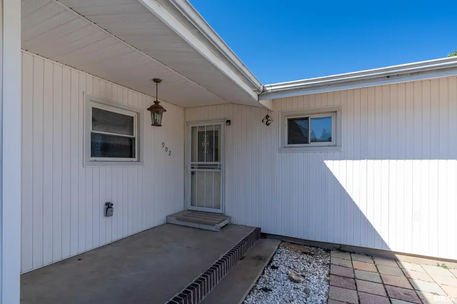 902 Cedar Lane, Marion, IL 62959 - #3