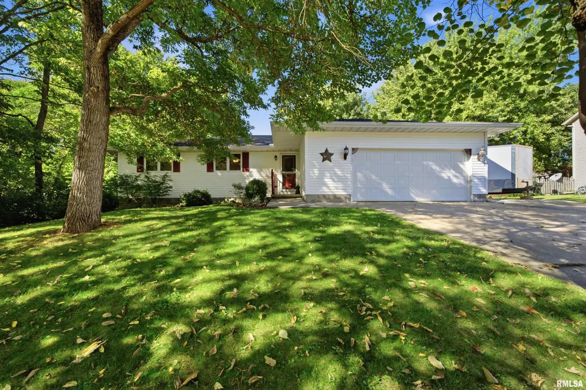 103 N Rustic Road, East Peoria, IL 61611 - #1