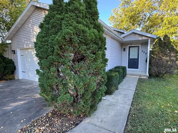 305 Pennsylvania Avenue, Minier, IL 61759