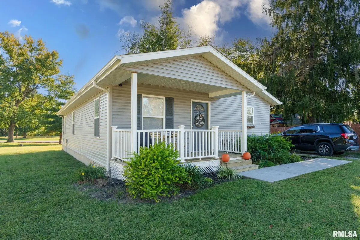 402 Habitat Way, Herrin, IL 62948 - #1