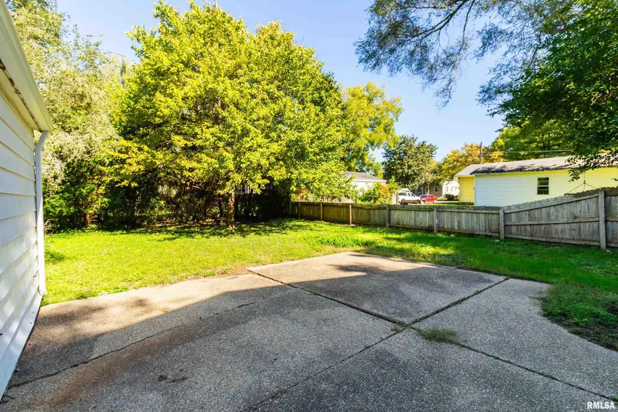 421 Shadoway Drive, East Peoria, IL 61611 - #3