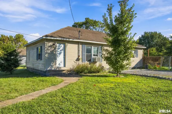 602 Orchard Street, West Frankfort, IL 62896