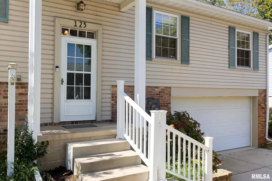 125 Devron Circle, East Peoria, IL 61611 - #3