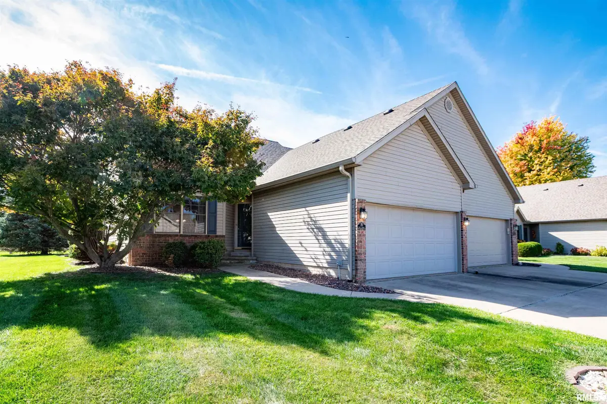 10 Elk Court, Washington, IL 61571 - #1