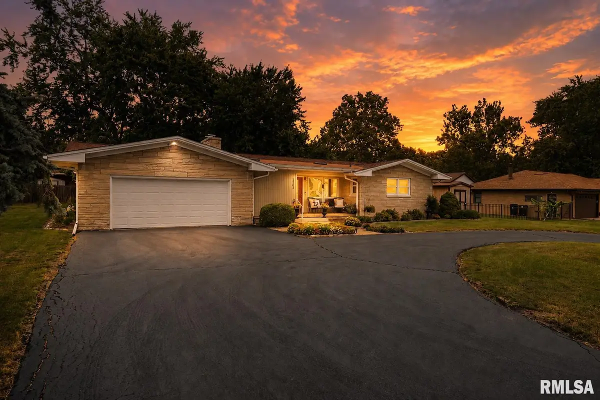 1703 W Christine Avenue, Peoria, IL 61614 - #1