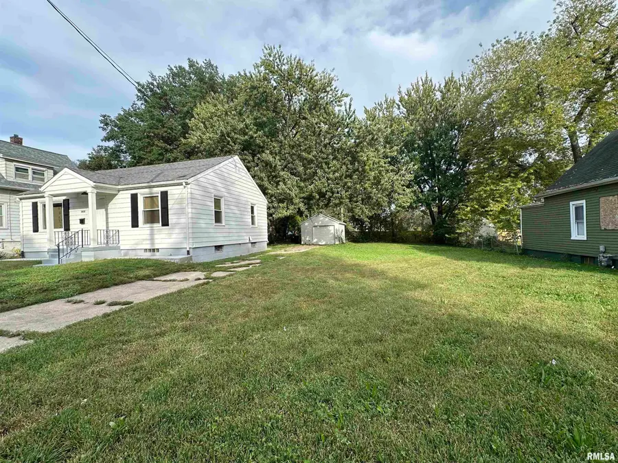 1612 S Arago Street, Peoria, IL 61605 - #2