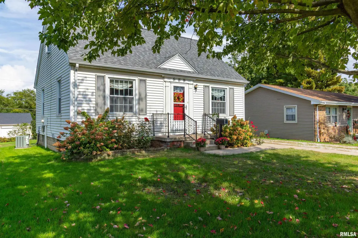 509 W Adams Street, Washington, IL 61571 - #1