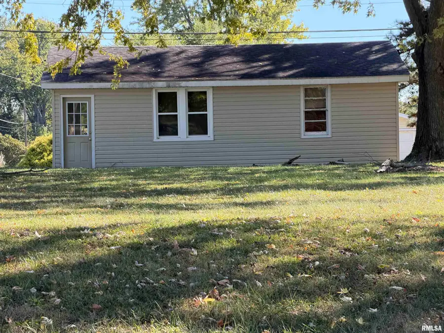 760 E Davie Street, Anna, IL 62906-0000 - #2