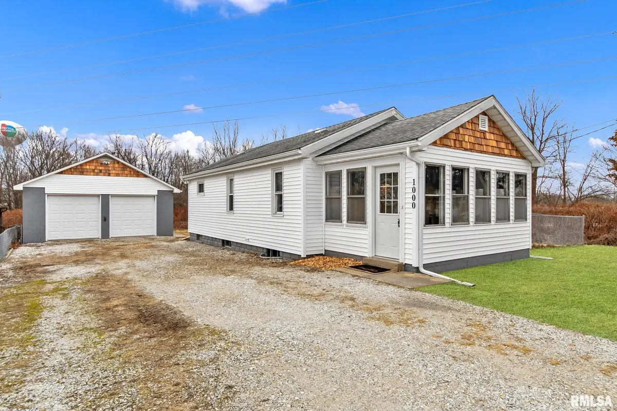 1000 Samuel Avenue, Peoria Heights, IL 61616 - #1