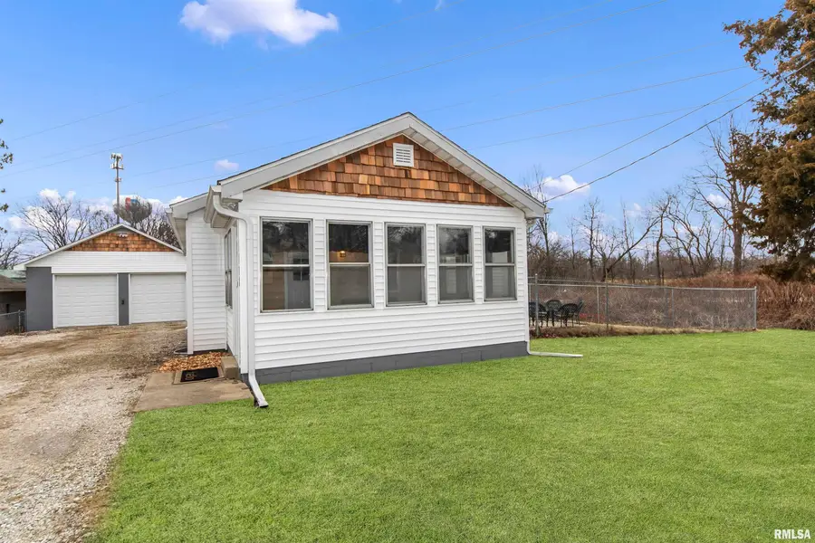 1000 Samuel Avenue, Peoria Heights, IL 61616 - #3