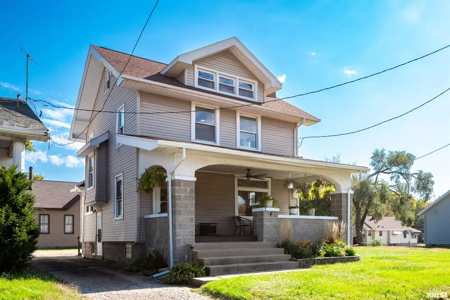 2614 N Knoxville Avenue, Peoria, IL 61604 - #2