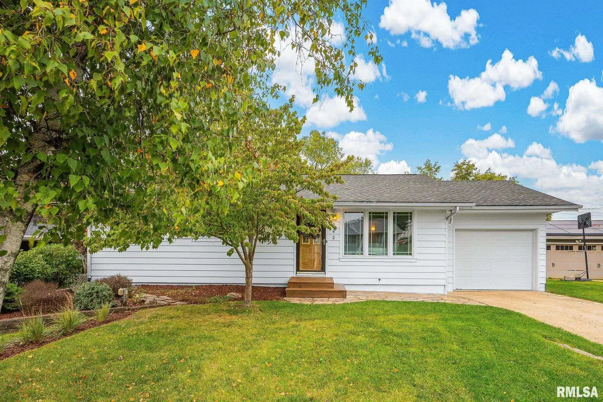242 Briarcliff Drive, Washington, IL 61571 - #1