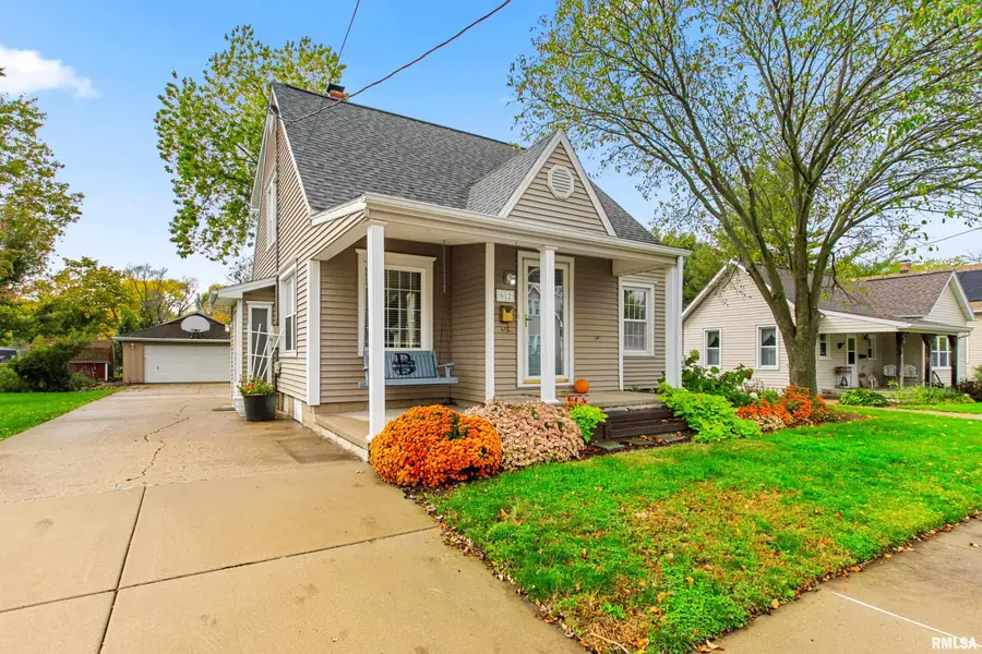 612 E Washington Street, Morton, IL 61550 - #2