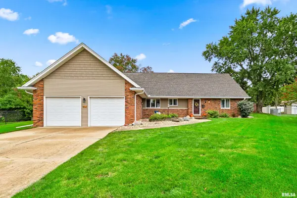 912 Kay Court, Morton, IL 61550
