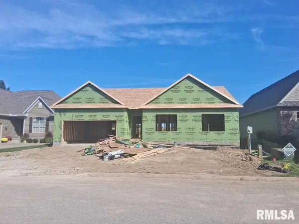 6209 W Creekside Drive, Edwards, IL 61528