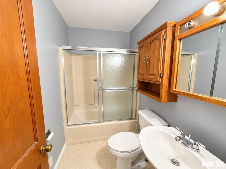 500 E Atkins Street, Elkville, IL 62932 - #3
