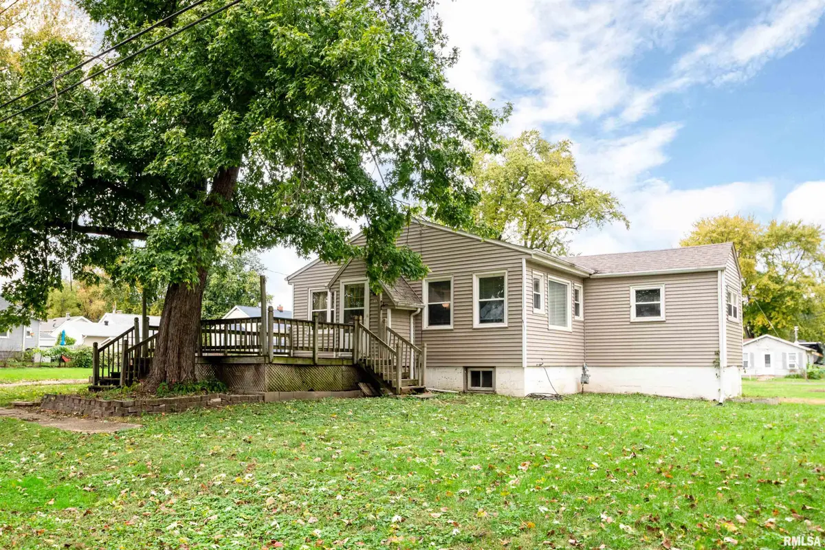2133 E Linnett Street, Peoria Heights, IL 61616 - #1