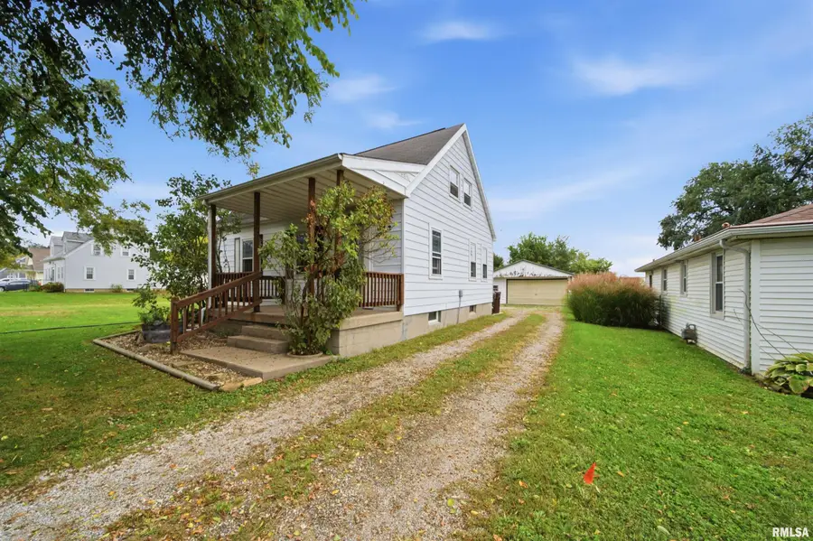 112 Cherry Lane, Washington, IL 61571 - #3