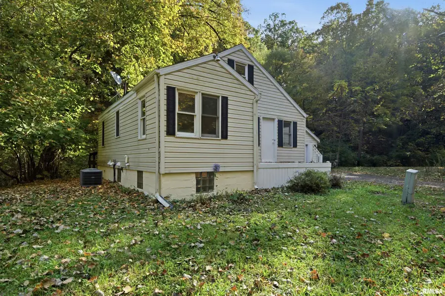 801 Fahey Hollow Road, East Peoria, IL 61611 - #2