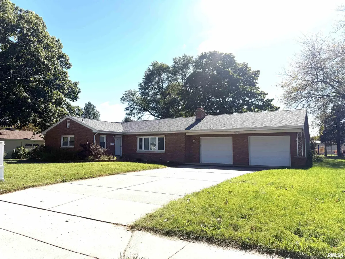 230 E Fernwood Street, Morton, IL 61550 - #1