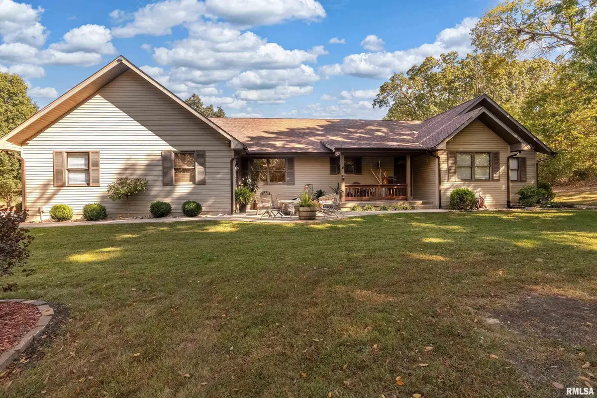 138 Russell Road, Carbondale, IL 62901 - #1