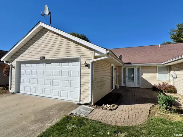 234 Scotch Pine Drive, Macomb, IL 61455