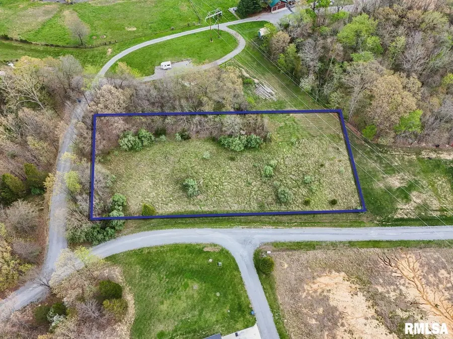 29 Castle Oaks Road, Pittsburg, IL 62974 - #2