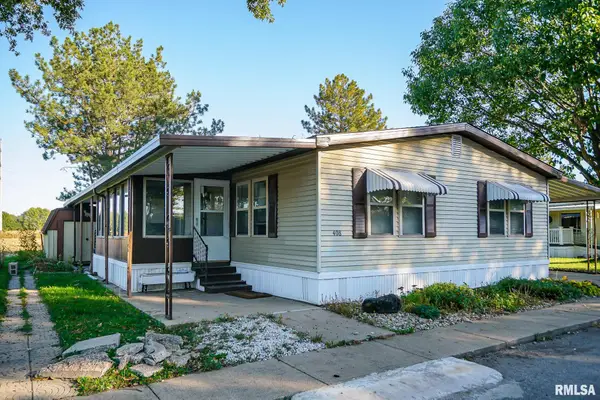 408 White Oak Drive, Morton, IL 61550