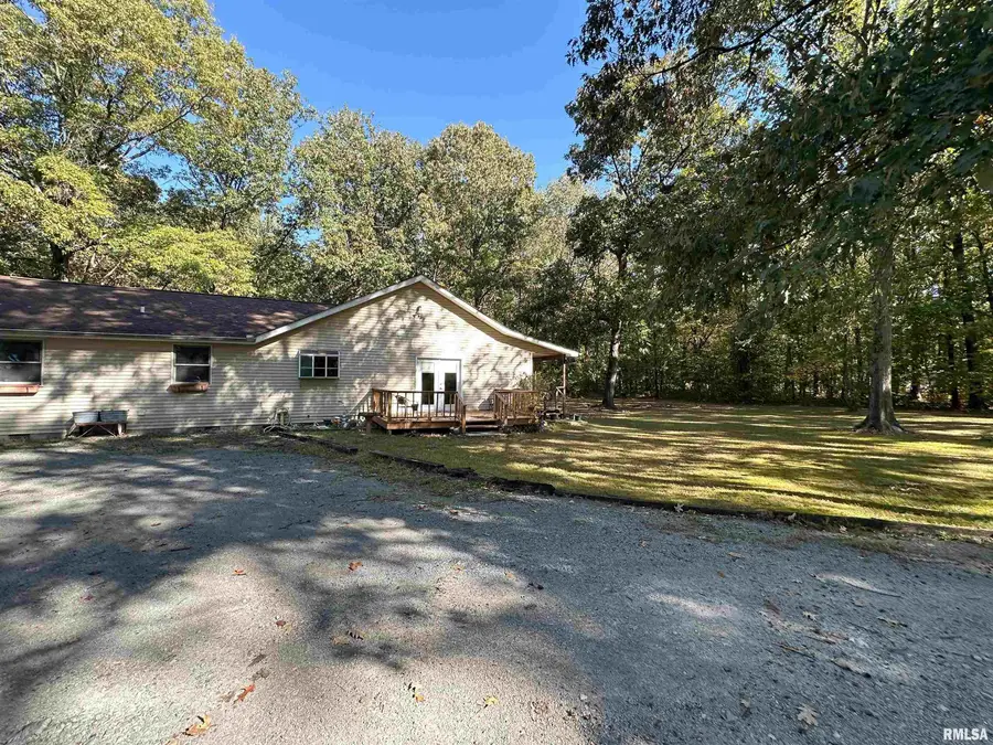 401 Jennings Road, Hurst, IL 62949 - #2