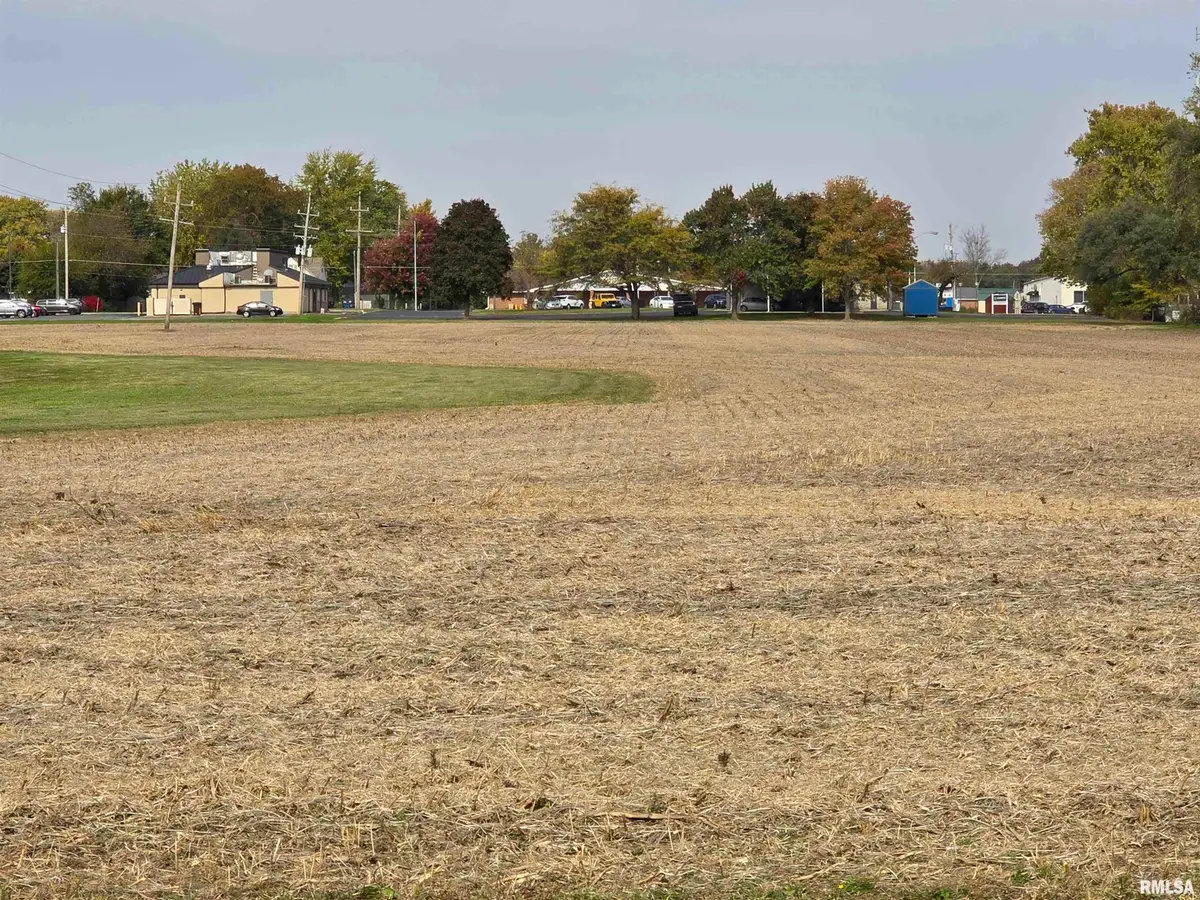 1600 E Walnut Street, Canton, IL 61520 - #1