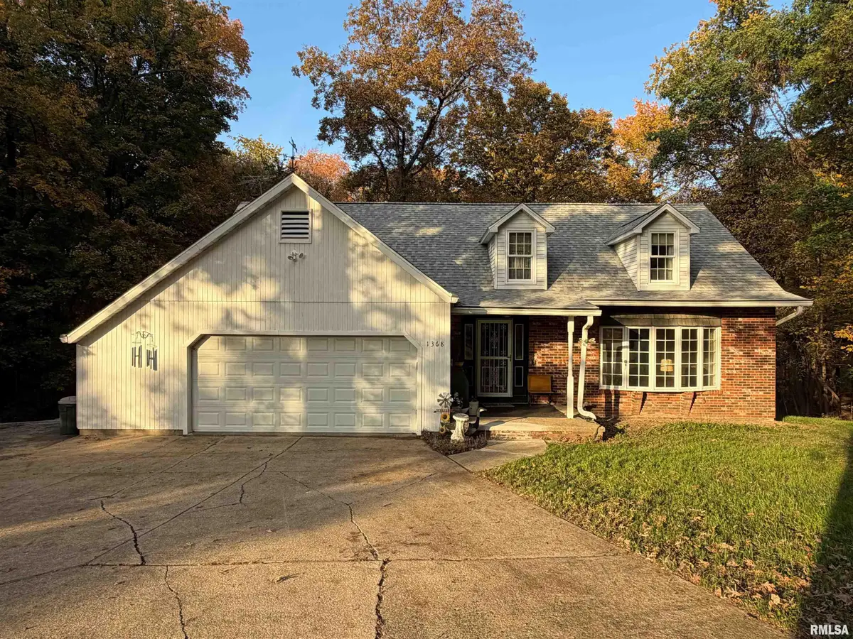 1368 N Forrest Drive, Germantown Hills, IL 61548 - #1