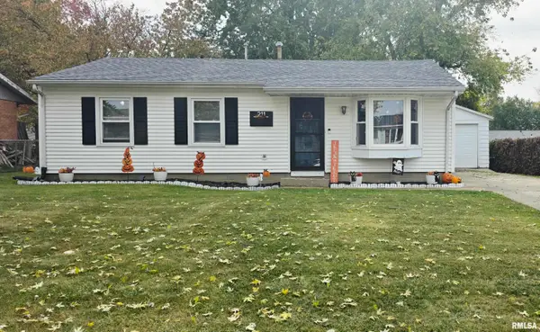211 Mimosa Lane, Washington, IL 61571