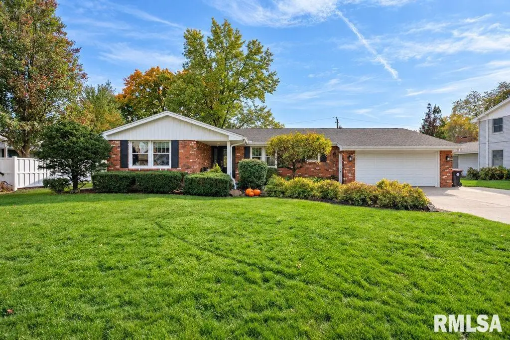 970 E Marshall Street, Morton, IL 61550 - #1